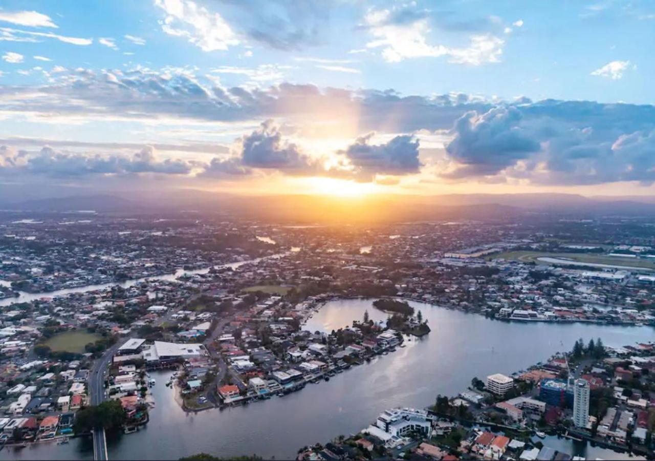 Sofitel Gold Coast Broadbeach Ngoại thất bức ảnh Aerial view of the Brisbane River