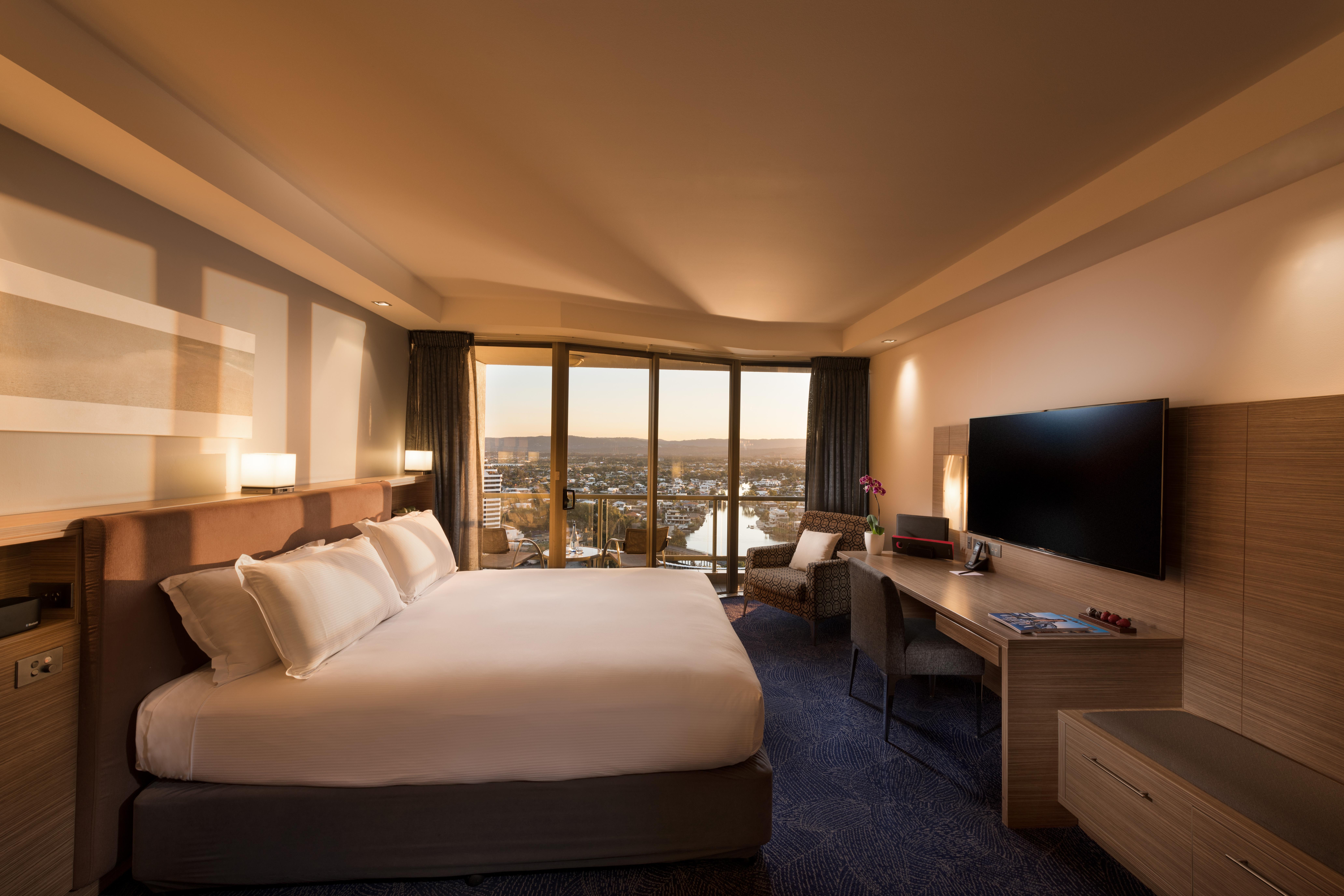 Sofitel Gold Coast Broadbeach Ngoại thất bức ảnh A room at the Crowne Plaza Hotel