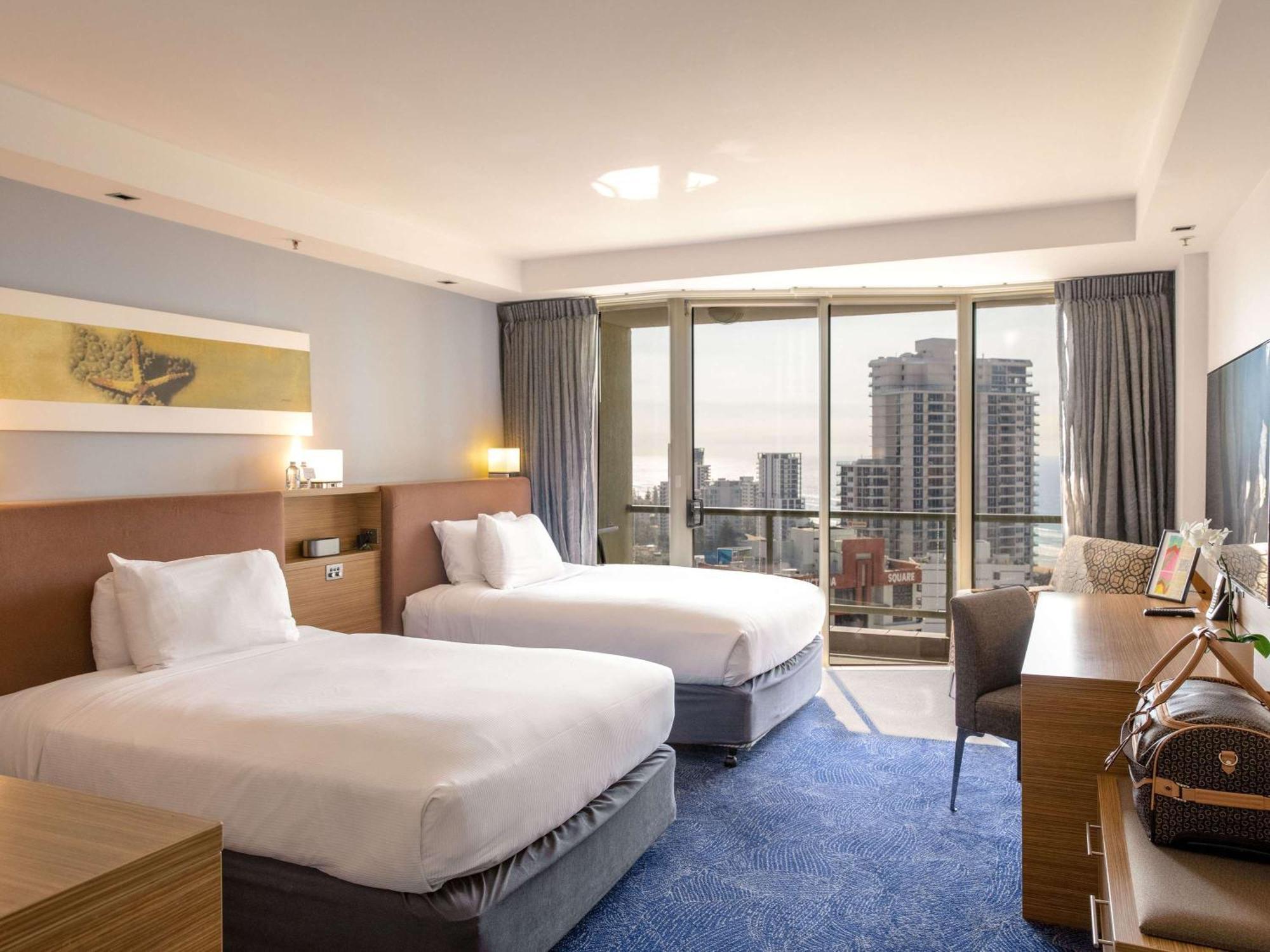 Sofitel Gold Coast Broadbeach Ngoại thất bức ảnh Deluxe Room