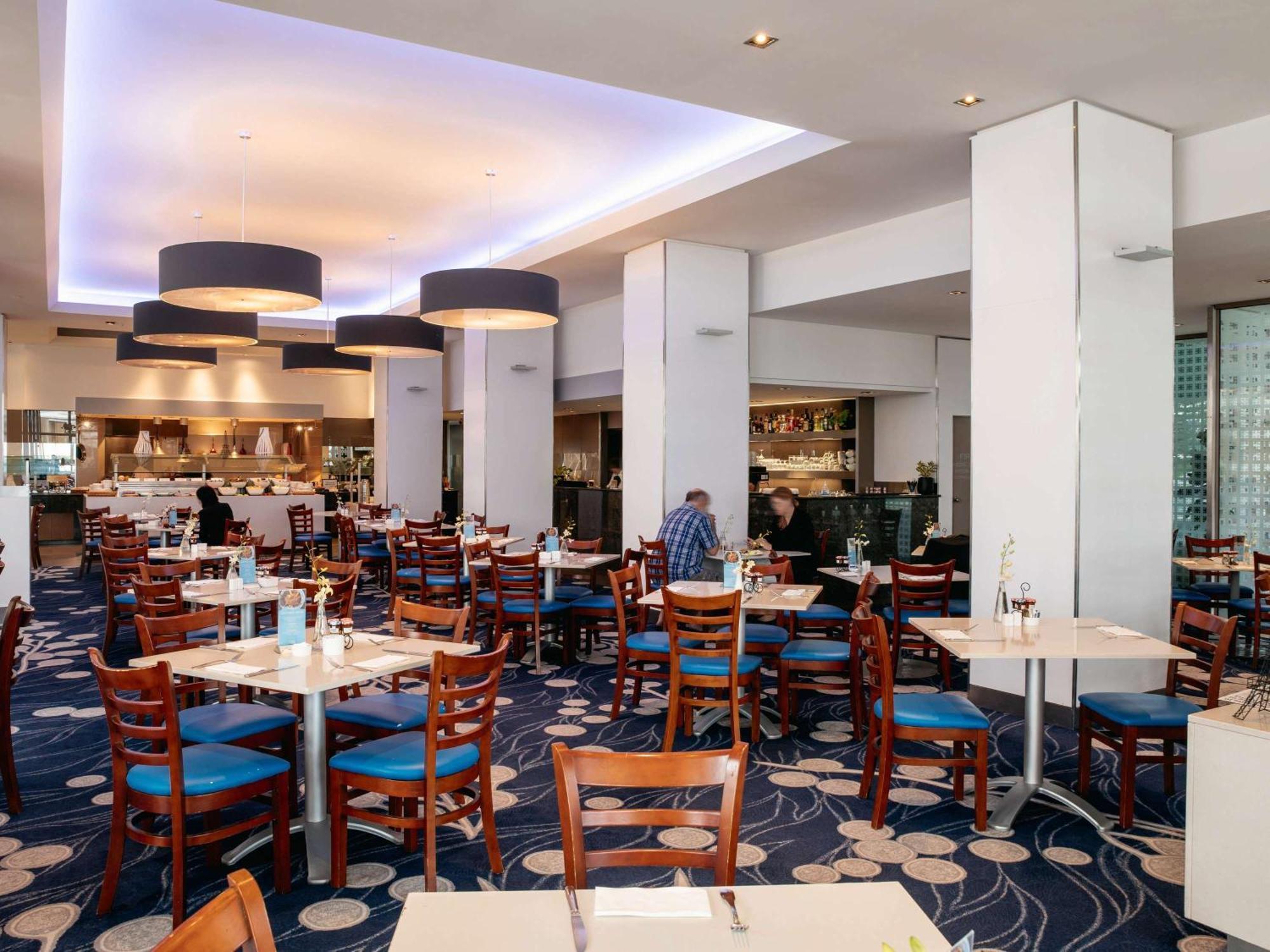 Sofitel Gold Coast Broadbeach Ngoại thất bức ảnh The restaurant at the hotel